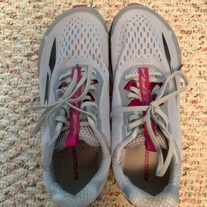 Women's Torin 4 Road Running Shoe